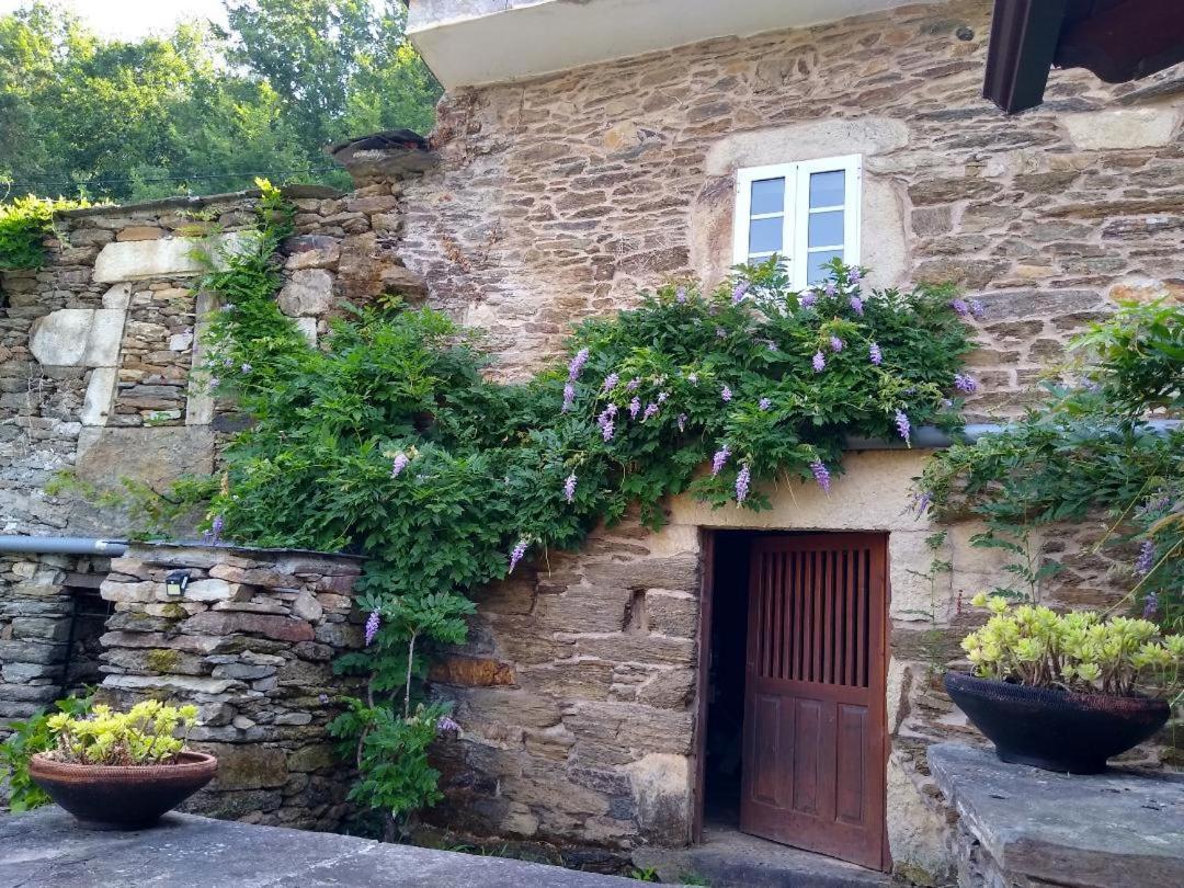 Ribera Sacra Villa Santa María Exterior foto